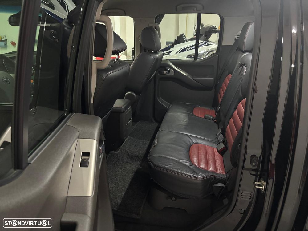 Nissan Pick Up 2.5 TD CD Navara Pilot - 6