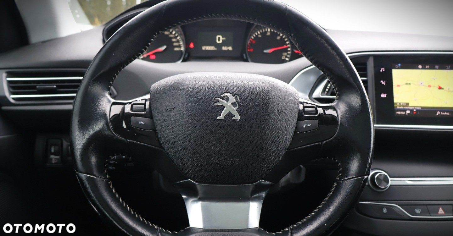 Peugeot 308 - 16