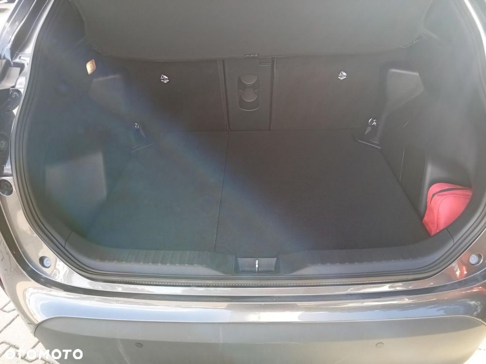 Toyota Yaris Cross Hybrid 1.5 Style - 18