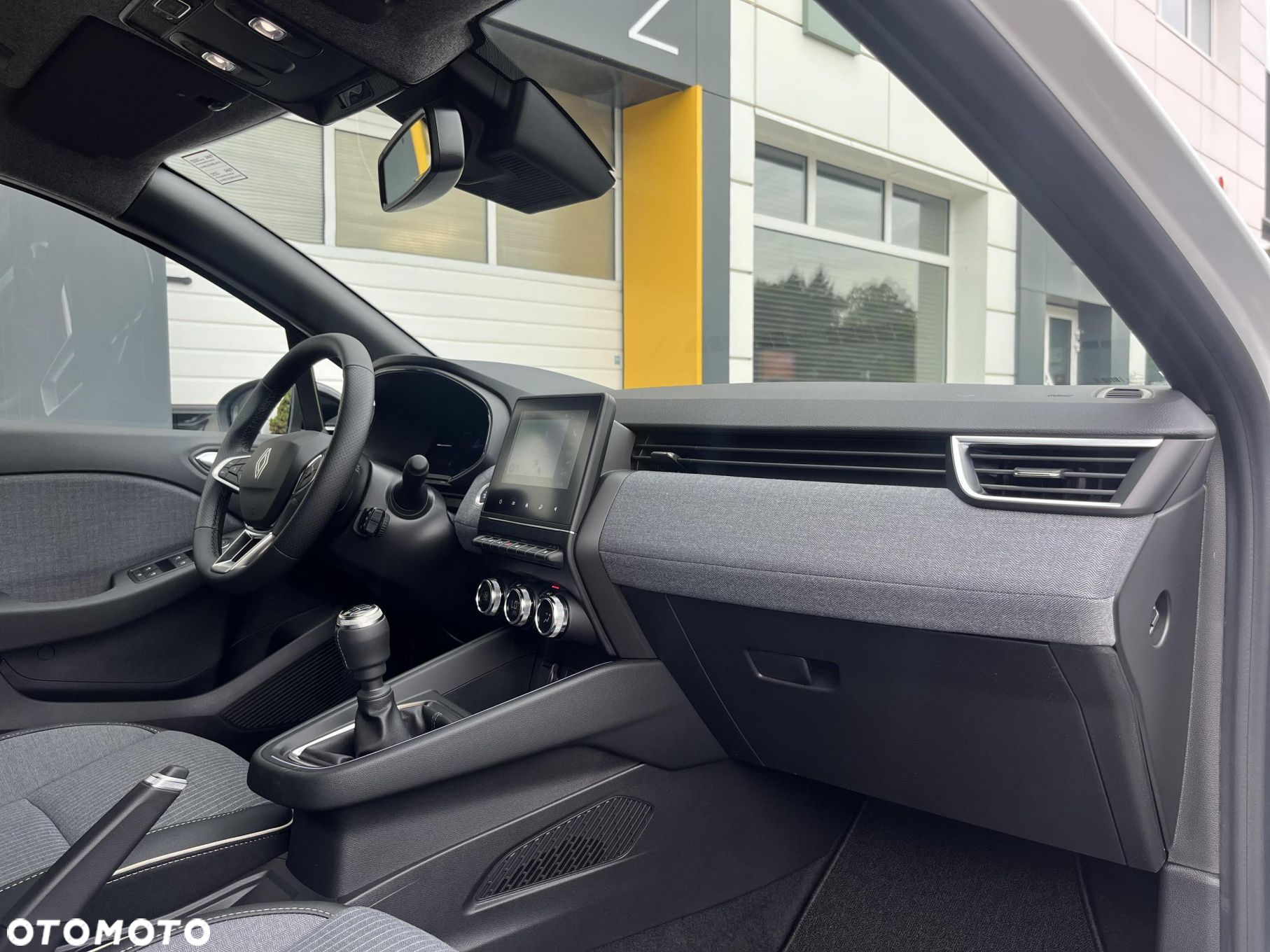 Renault Clio - 20
