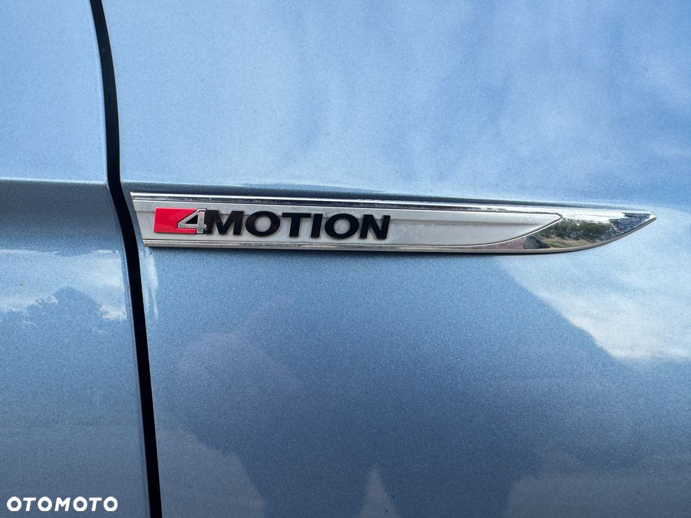 Volkswagen Passat 2.0 TDI Bi-Turbo BMT 4Mot Highline DSG - 10