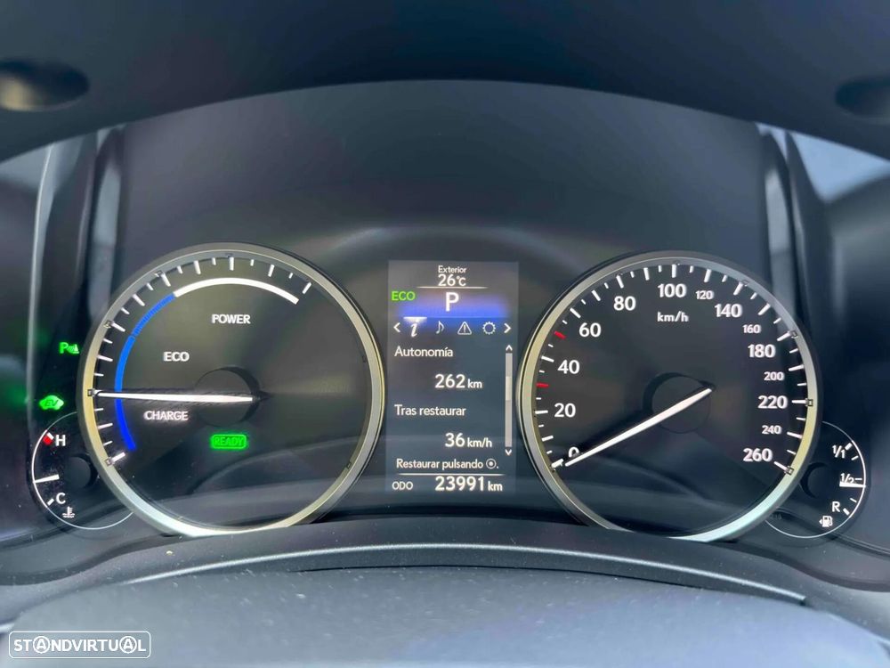 Lexus NX 300h Executive+ - 43