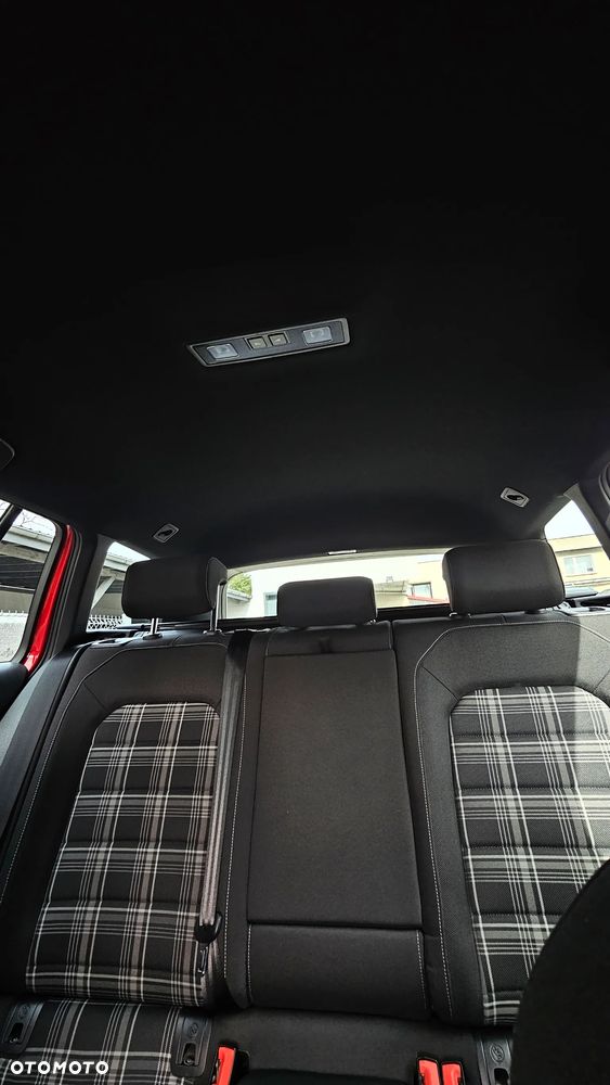 Volkswagen Golf GTD (BlueMotion Technology) DSG - 39
