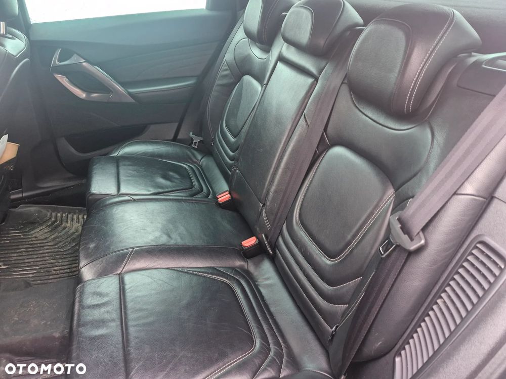 Citroën DS5 Hybrid4 EGS6 SoChic - 10