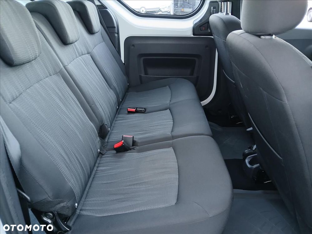 Dacia Dokker 1.5 dCi Laureate - 13