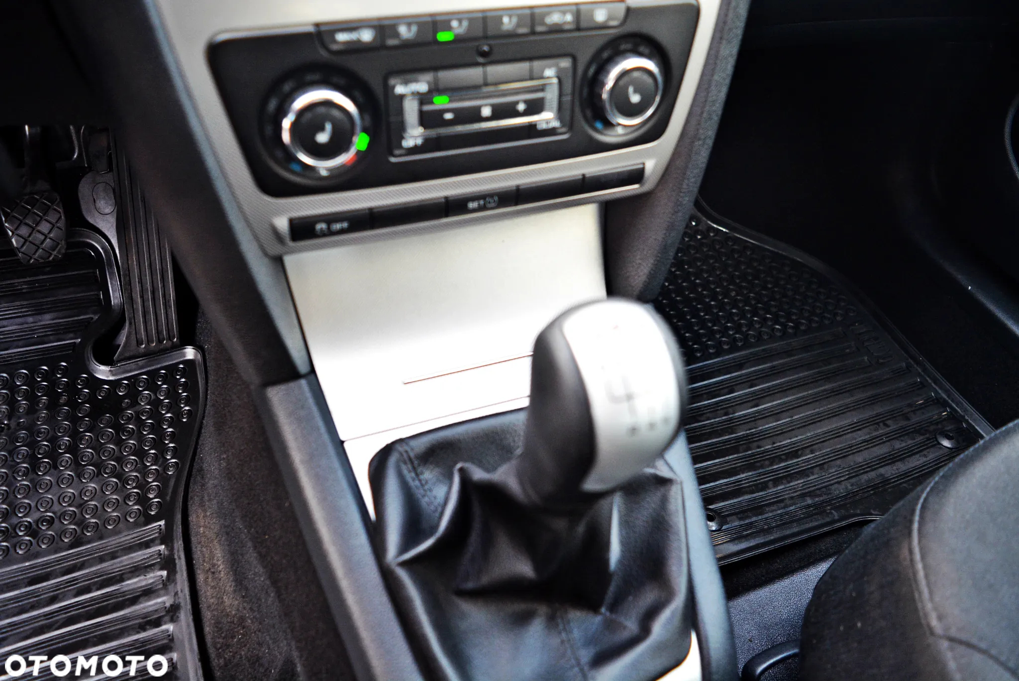 Skoda Octavia 1.6 TDI 4x4 Edition - 8