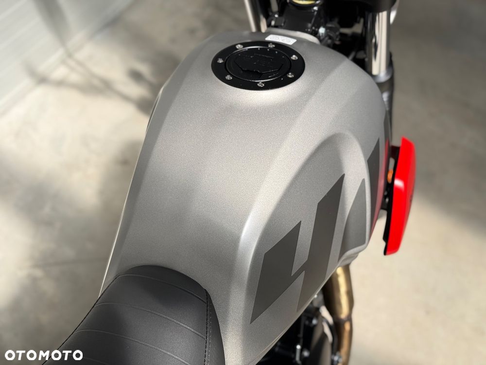Royal Enfield Scram - 19