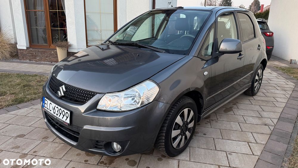Suzuki SX4 1.6 VVT 4x2 Comfort - 2