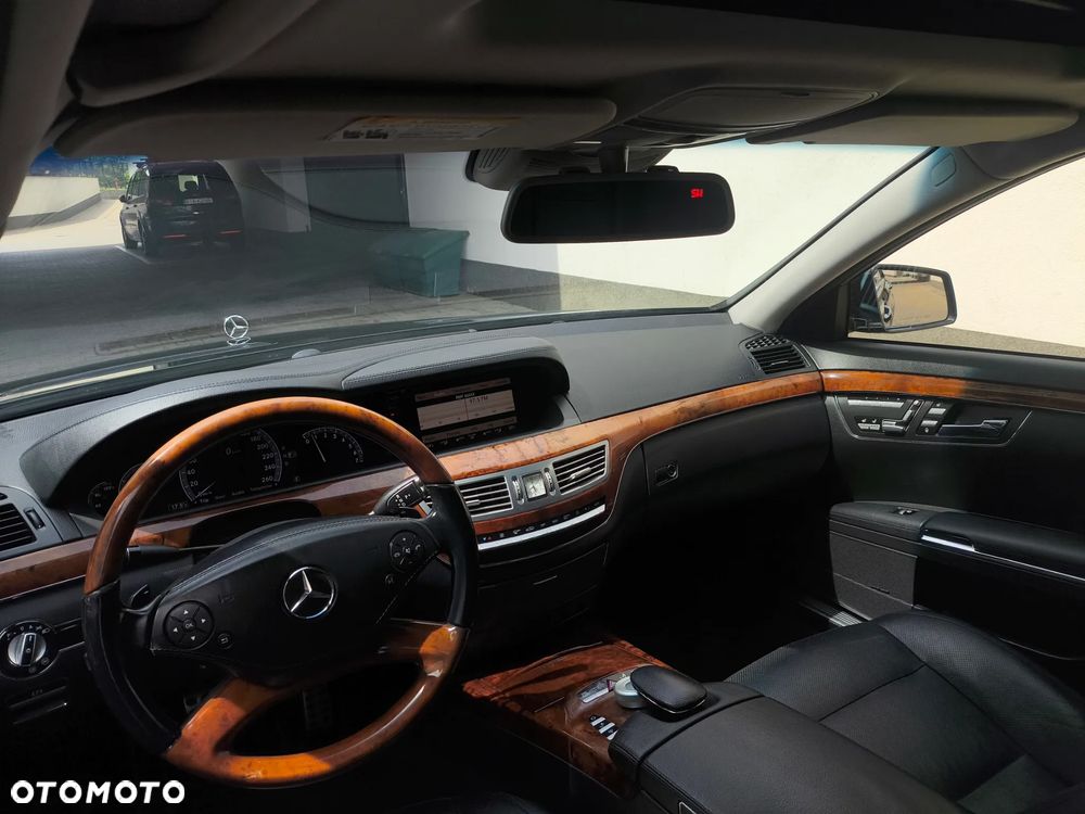 Mercedes-Benz Klasa S 500 7G-TRONIC - 16