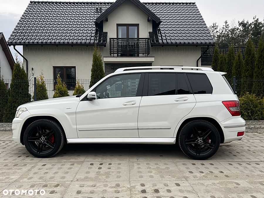 Mercedes-Benz GLK 320 CDI DPF 4Matic 7G-TRONIC Edition 1 - 3