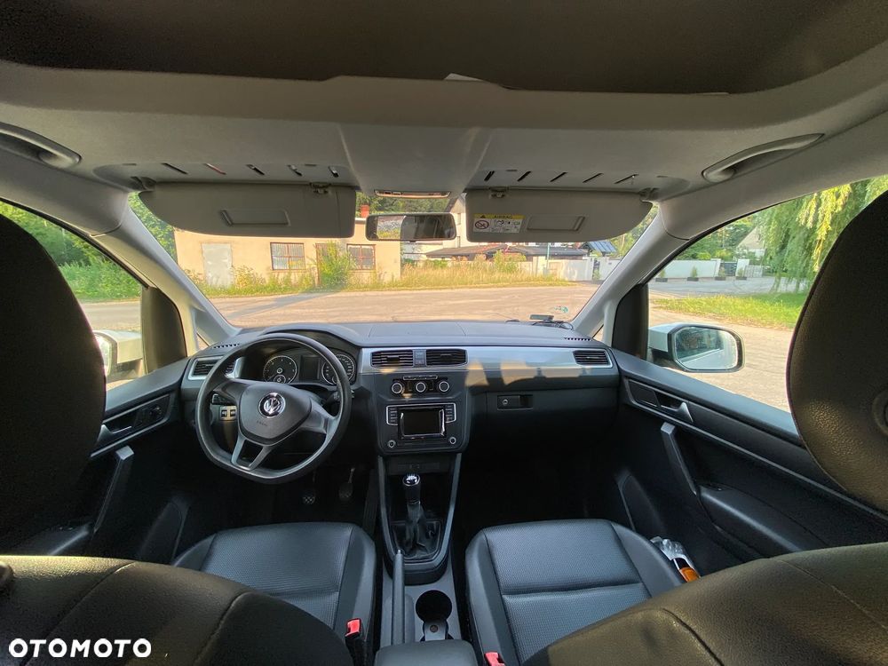 Volkswagen Caddy - 11