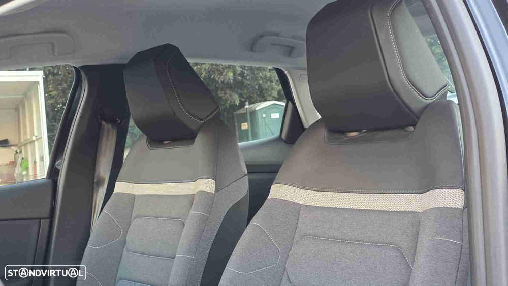 Citroën C4 X 1.2 PureTech Plus EAT8 - 15