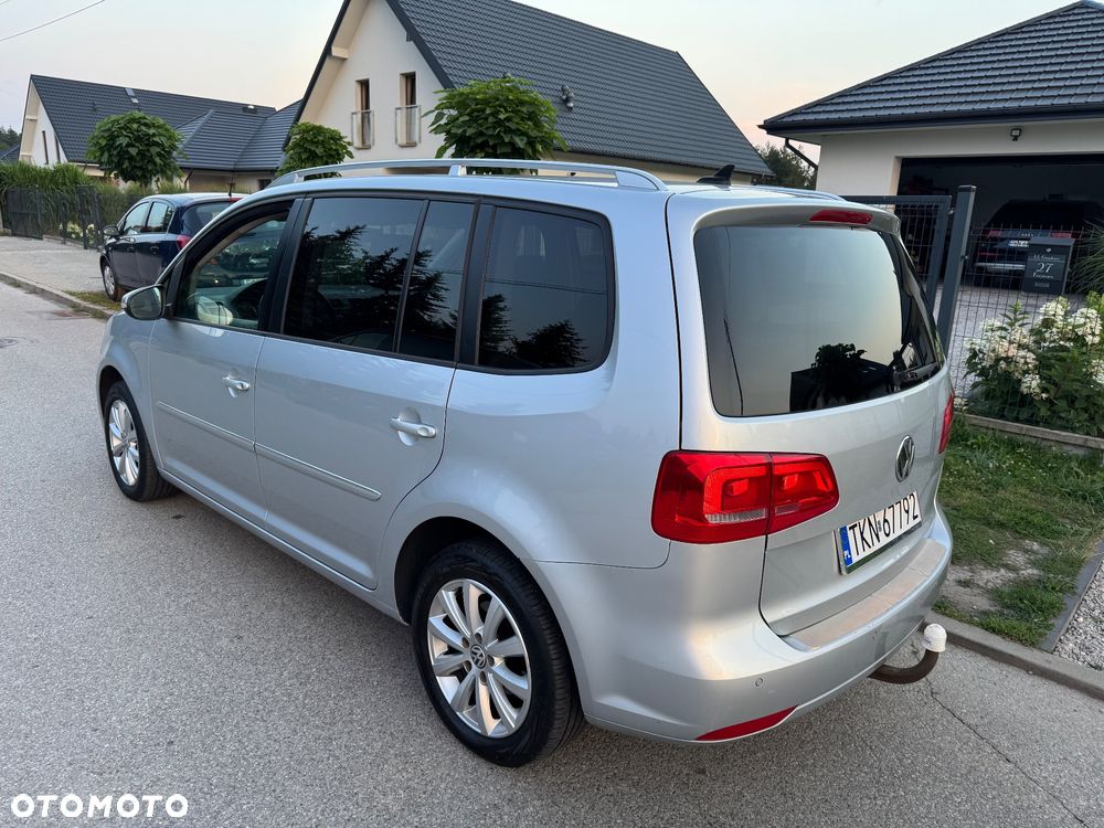 Volkswagen Touran 2.0 TDI DPF Highline DSG - 9