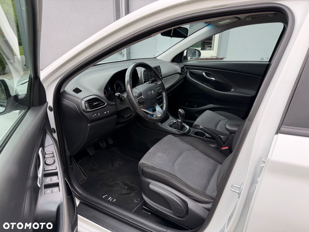 Hyundai i30 1.6 CRDI Select - 6