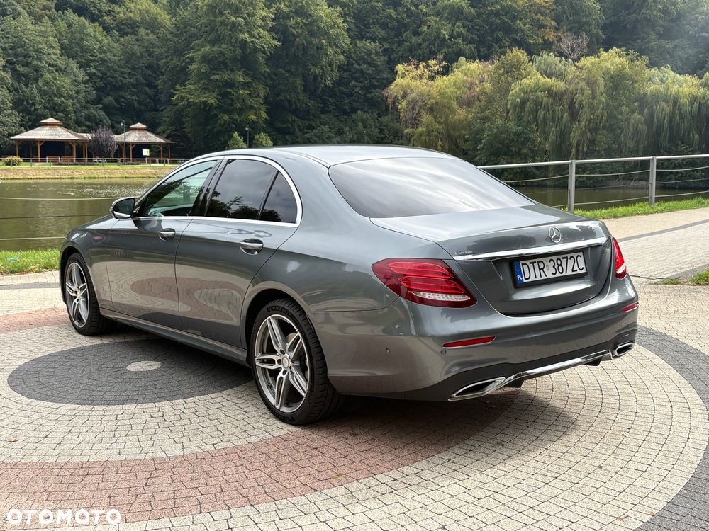 Mercedes-Benz Klasa E - 3