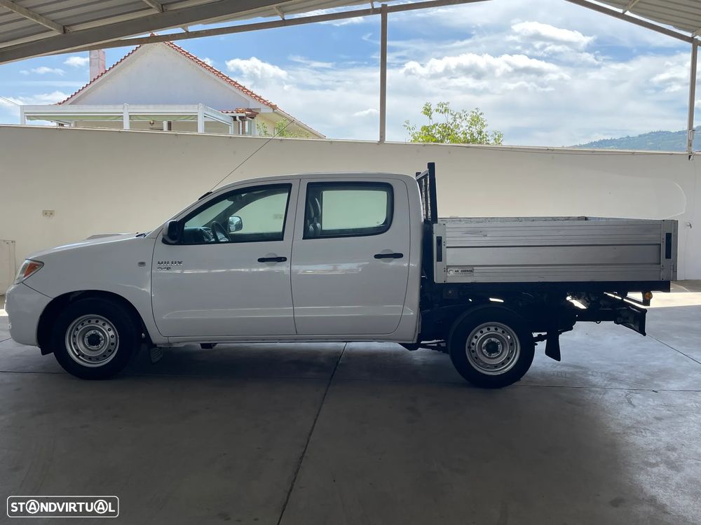 Toyota HILUX 2.4 D 2WD CD - 2