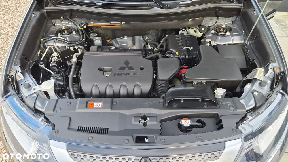 Mitsubishi Outlander 2.0 2WD CVT Spirit+ - 35