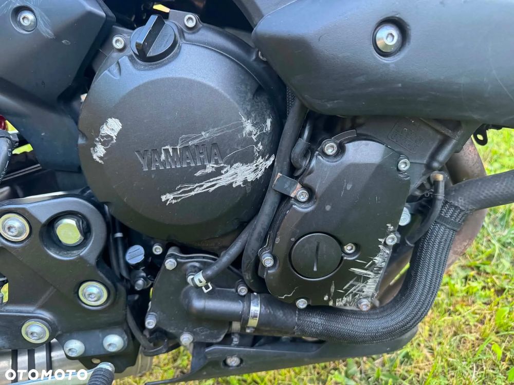 Yamaha XJ - 2
