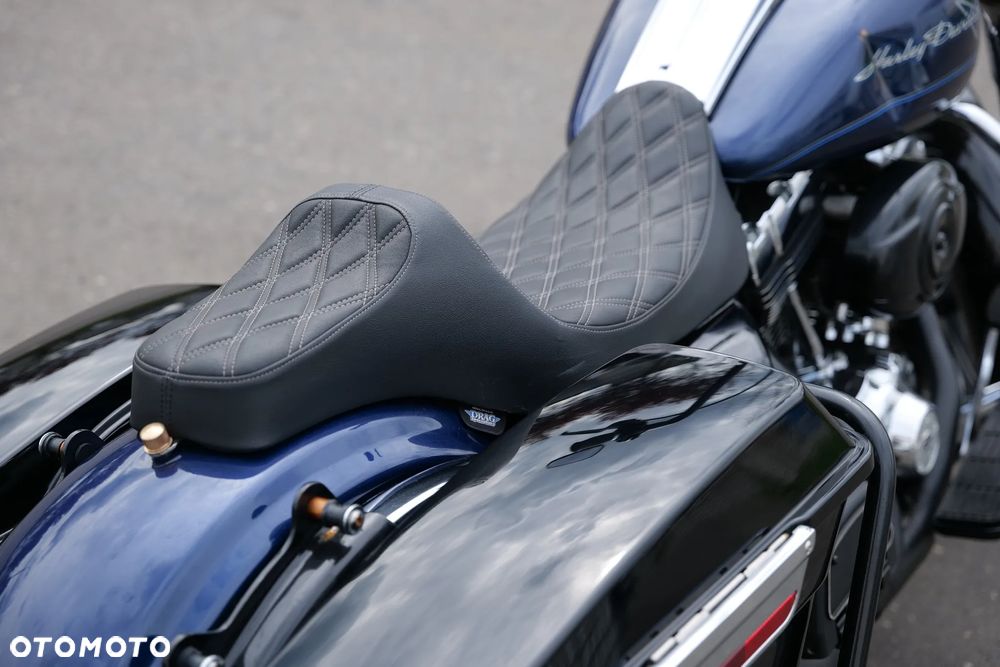 Harley-Davidson Touring Road King - 25