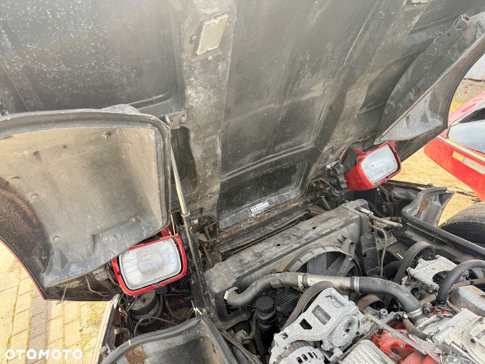 Chevrolet Corvette - 13