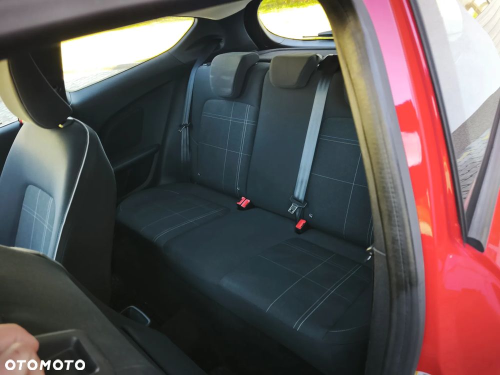 Ford Fiesta 1.1 S&S TREND - 10