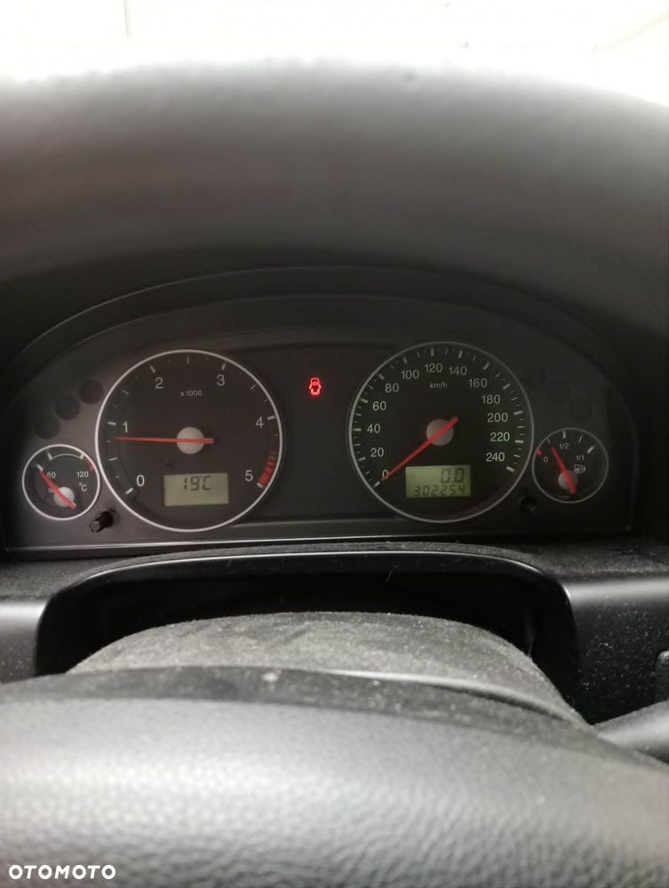 Ford Mondeo 2.0 TDCi X - 6