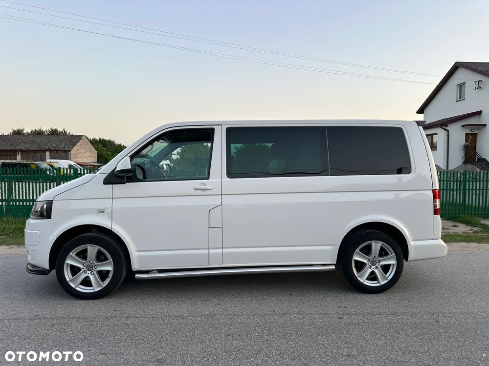 Volkswagen Transporter - 2