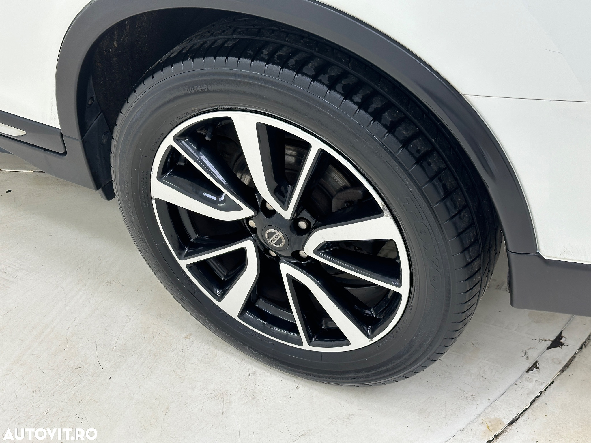 Nissan X-Trail - 13