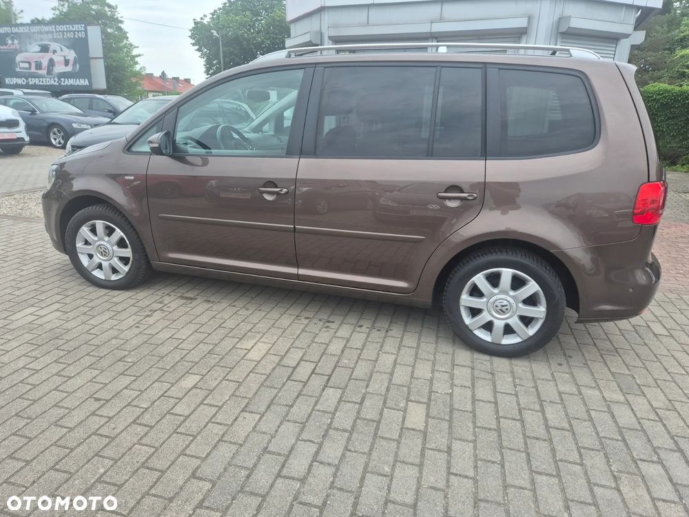 Volkswagen Touran 1.6 TDI DPF Life - 8