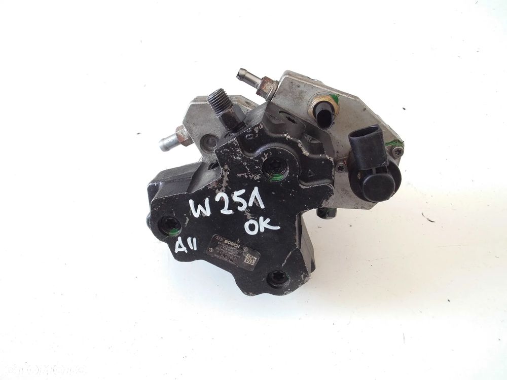 POMPA WTRYSKOWA MERCEDES R W251 W164 W211 3.0 CDI ORYGINAŁ - 1