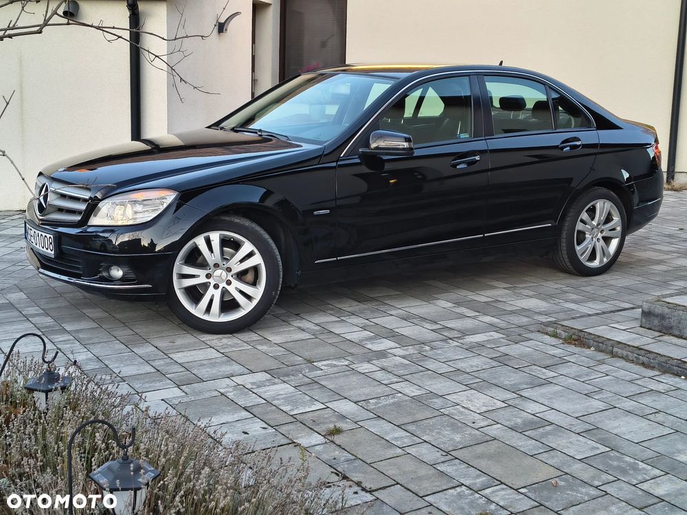 Mercedes-Benz Klasa C 180 K BlueEff Classic - 2