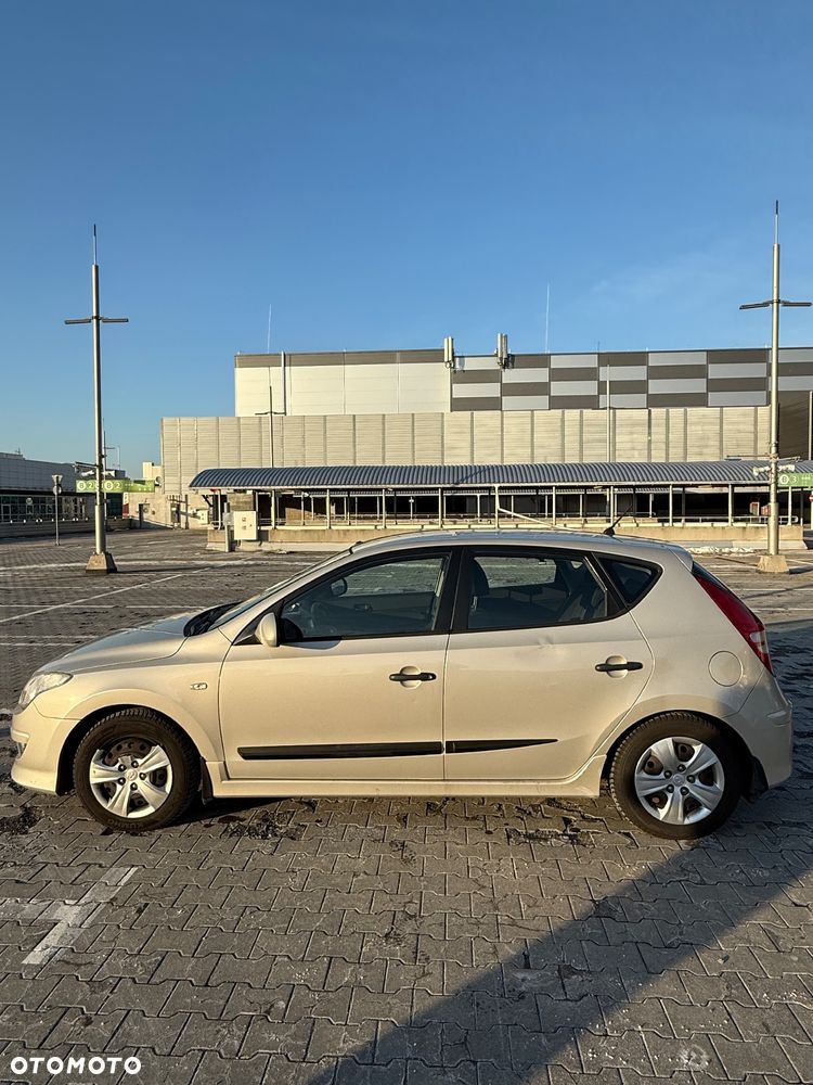 Hyundai i30 1.4 Classic - 3