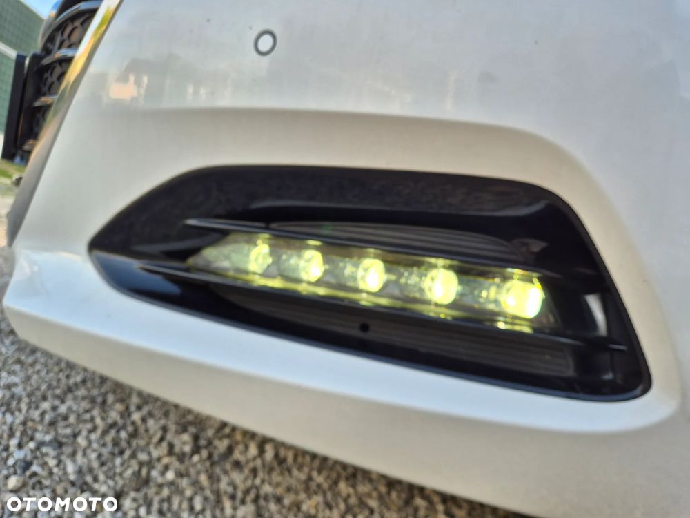 Hyundai i40 Kombi 1.7 CRDi Premium - 22