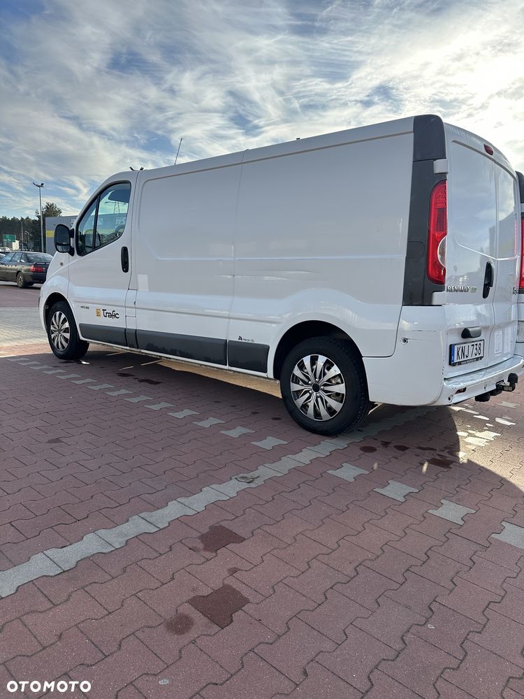 Renault Trafic - 2