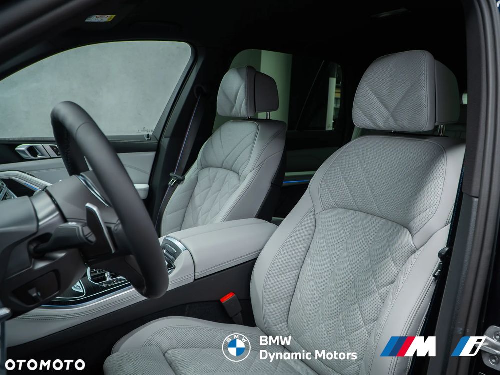 BMW X5 xDrive40d - 16