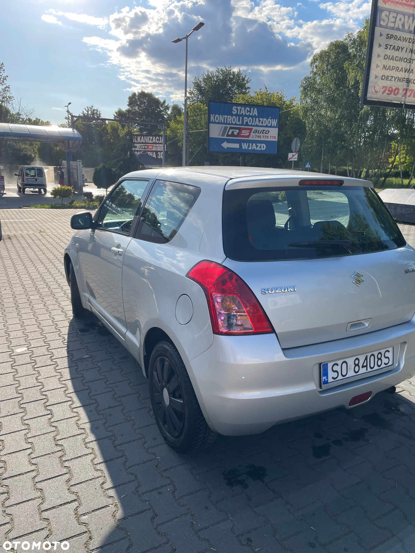 Suzuki Swift - 3