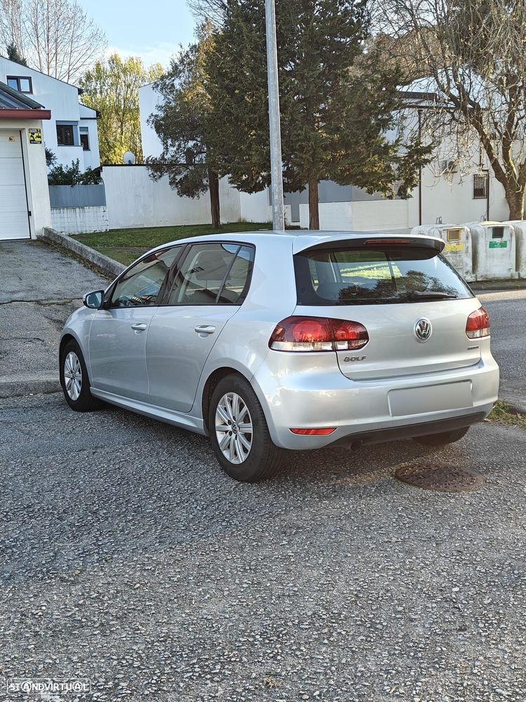 VW Golf 1.6 TDi Trendline BlueMotion - 3
