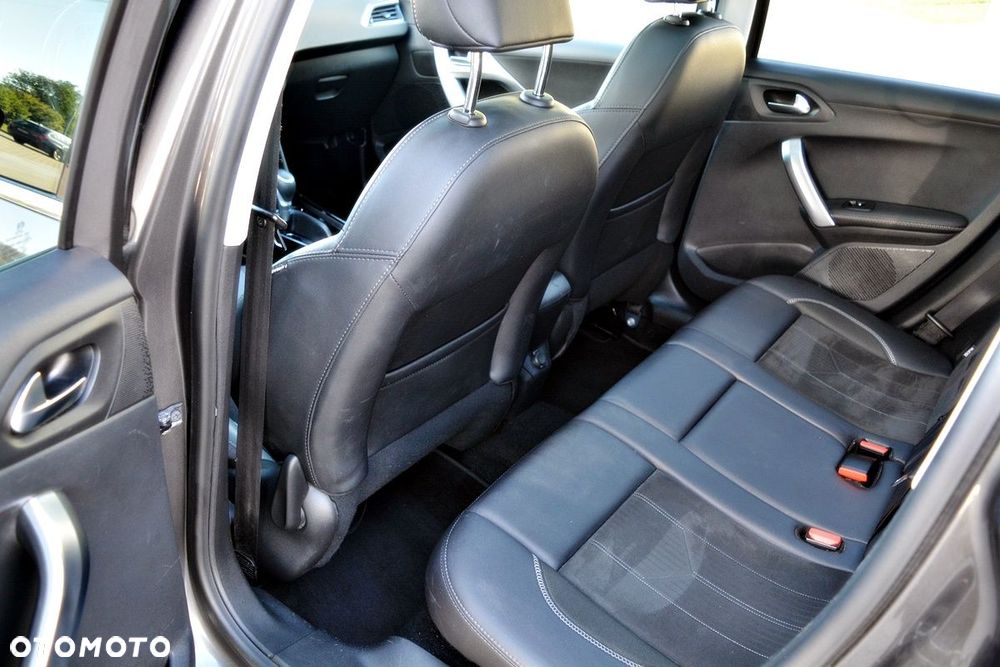 Peugeot 2008 PureTech 110 Stop&Start EAT6 Crossway - 14