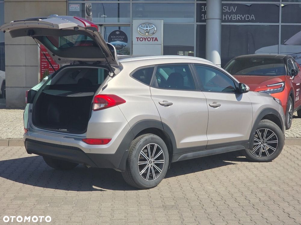 Hyundai Tucson 1.7 CRDI BlueDrive Design 2WD DCT - 6