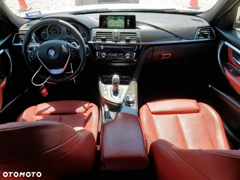 BMW Seria 3 328i Luxury Line - 8
