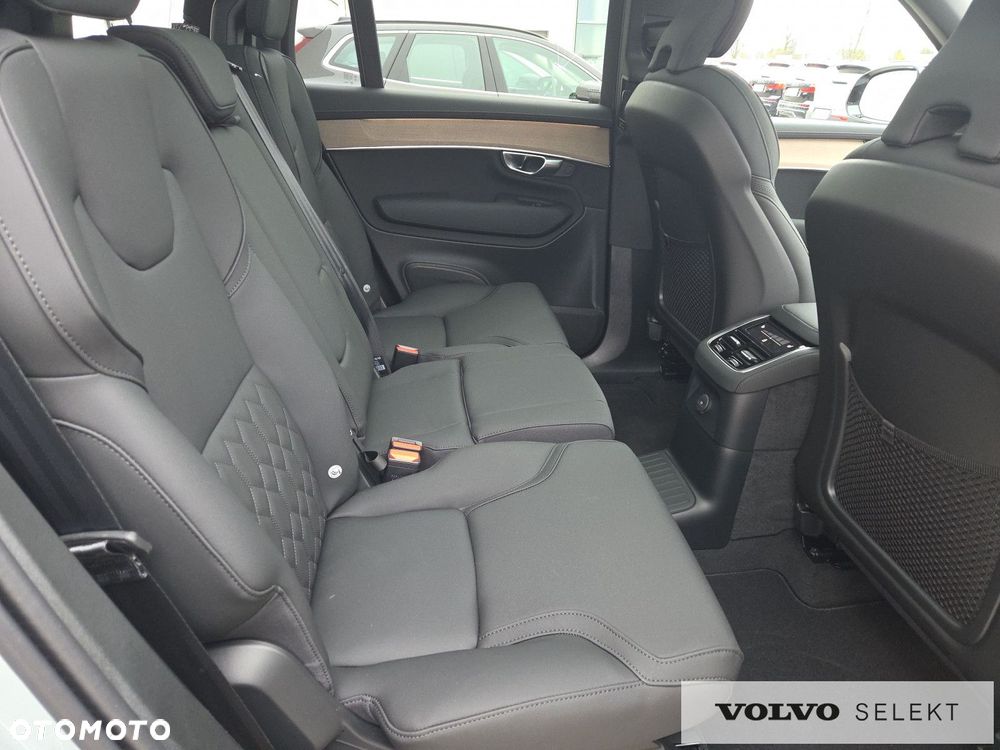 Volvo XC 90 - 13