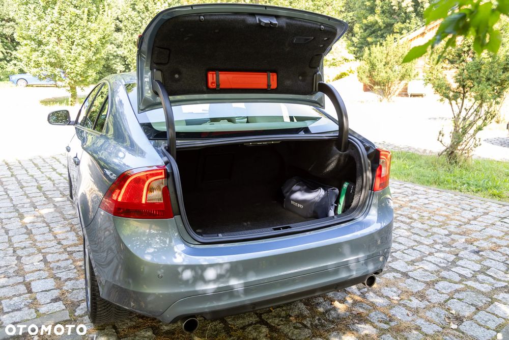 Volvo S60 T4 Drive-E Summum - 25