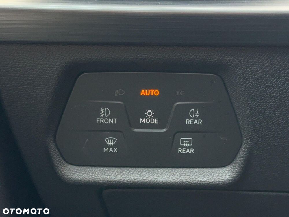 Cupra Formentor 1.5 TSI DSG - 34