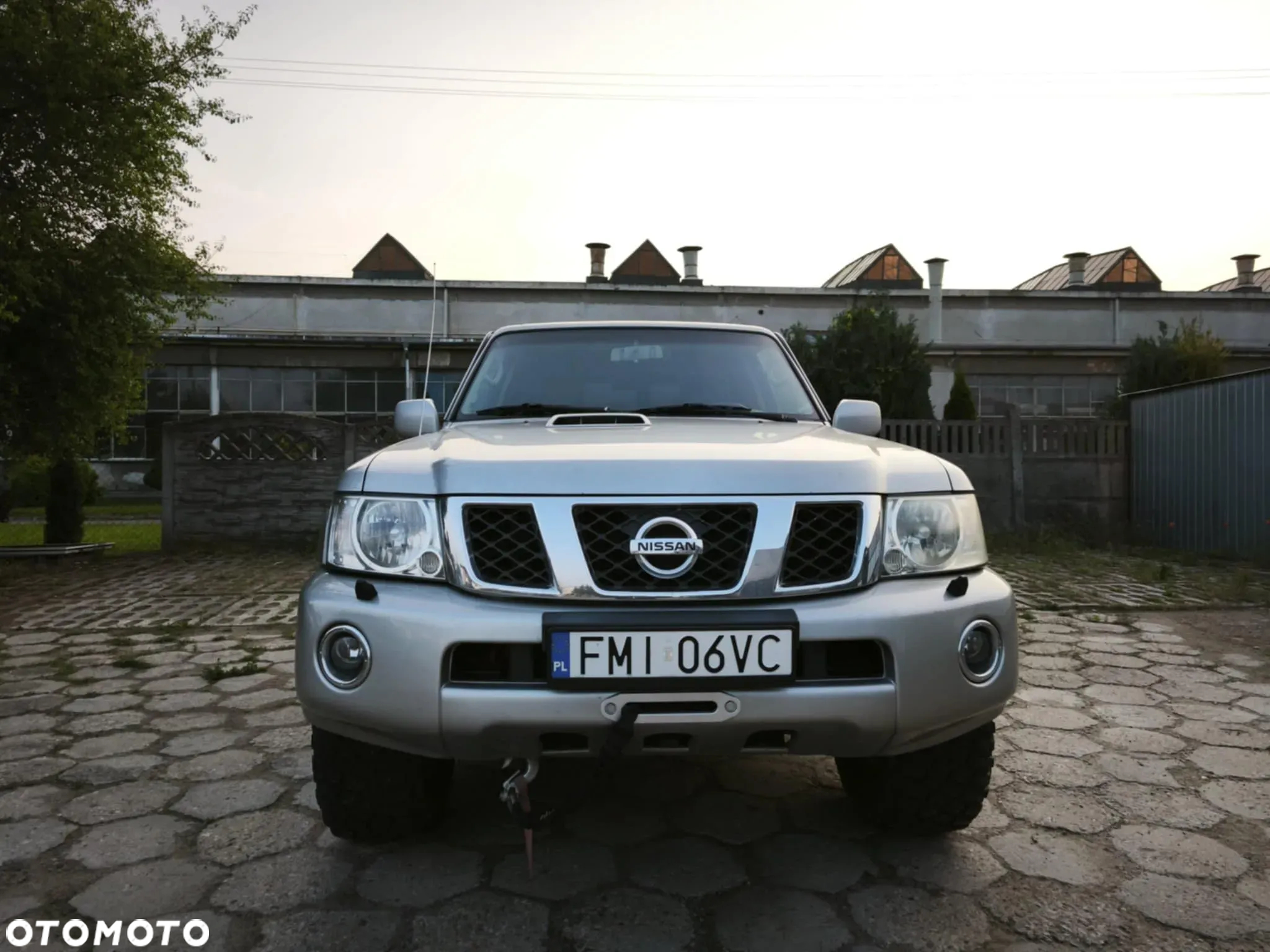 Nissan Patrol - 4