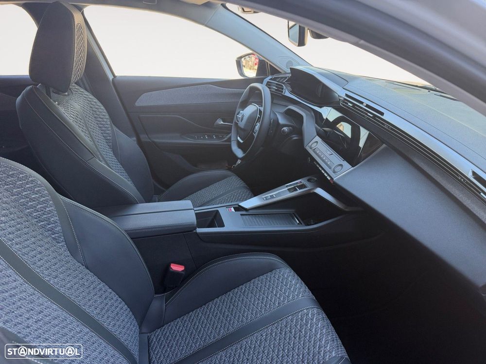 Peugeot 308 SW 1.2 Hybrid Allure e-DCS6 - 11