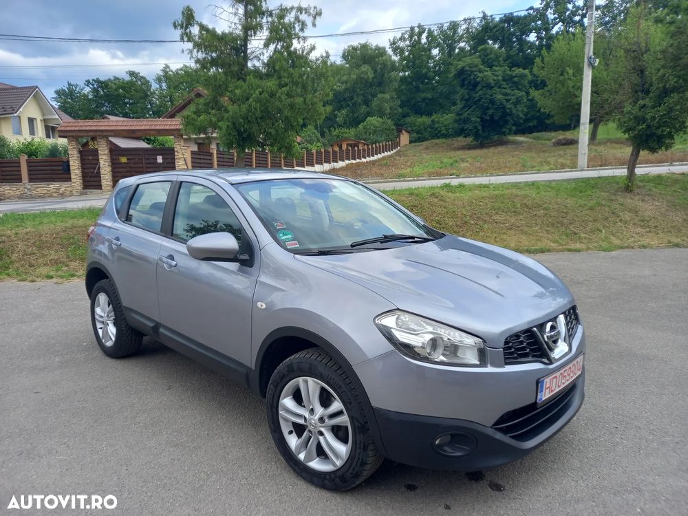 Nissan Qashqai 1.6 DCI DPF Start/Stop acenta - 4