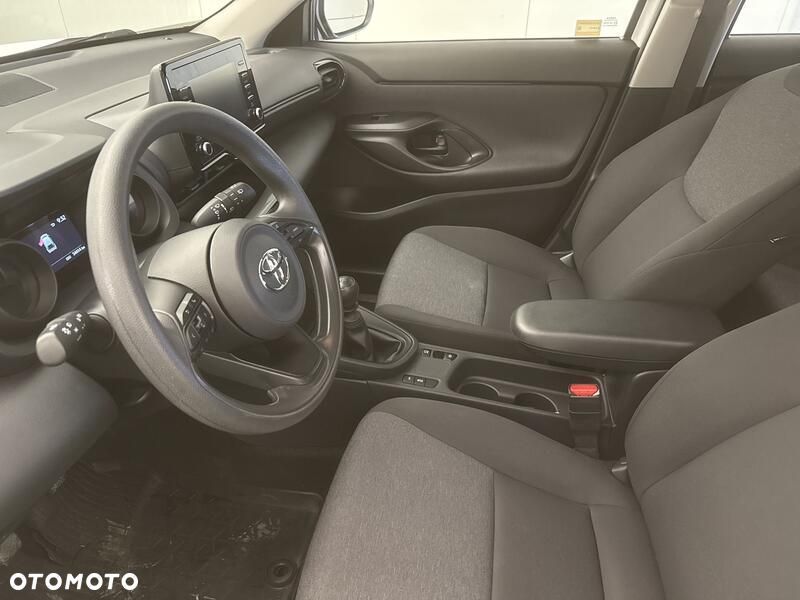 Toyota Yaris Cross 1.5 Active - 12