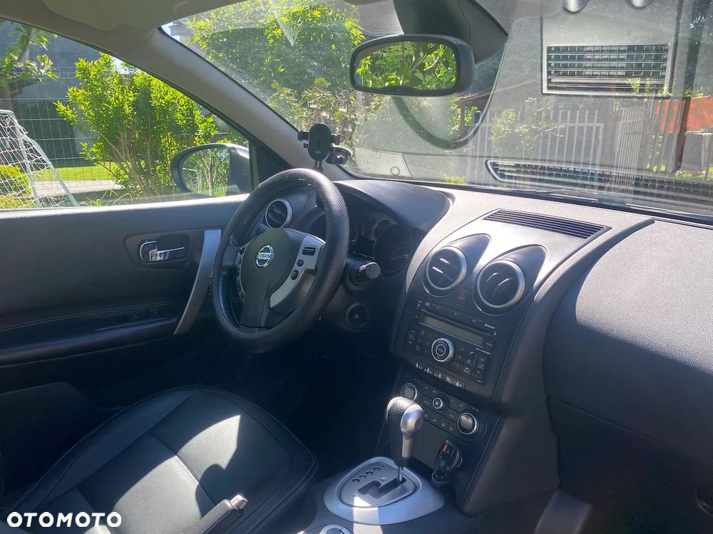 Nissan Qashqai - 14