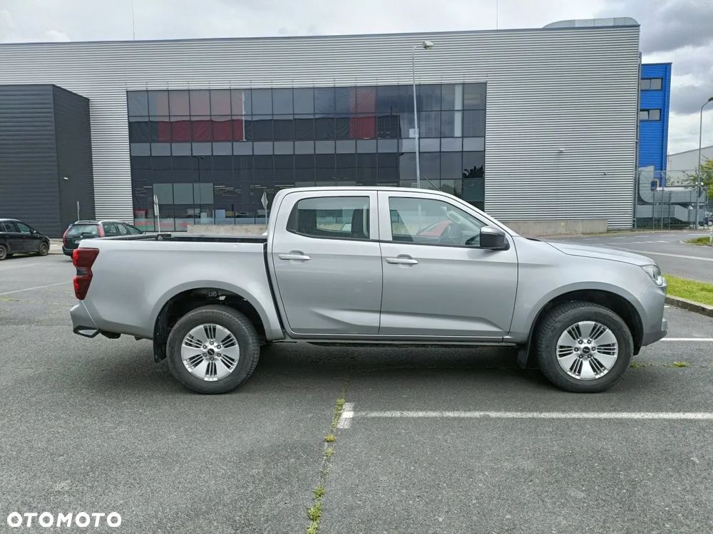 Isuzu D-Max 1.9 DC LS - 6