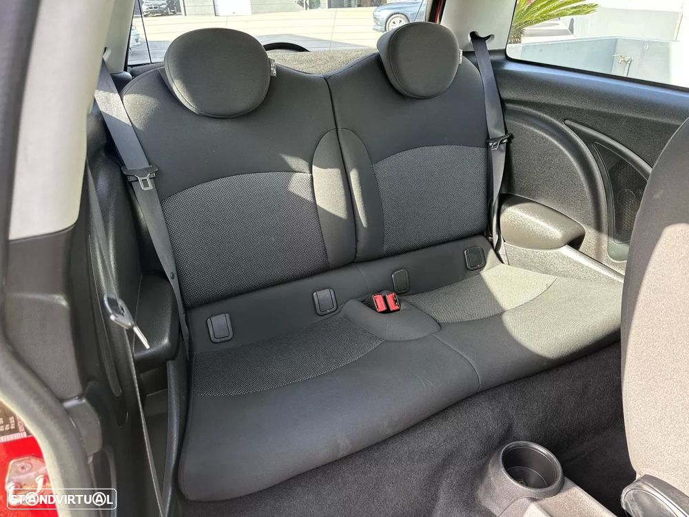 MINI 3 Portas One 1.4 - 31